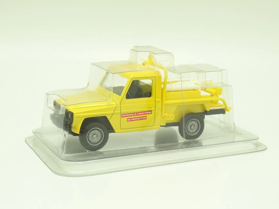 Solido 1/43 - Peugeot P4 Pompiers Patrouille Forestière - Photo 1/1