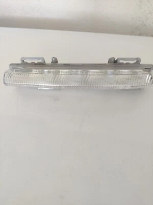 MERCEDES BENZ C250 2012-2014 LUZ ANTINIEBLA LADO IZQUIERDO LED LUZ DE CIRCULACIÓN OEM Foto 1 de 4