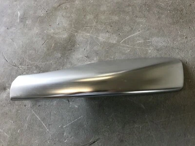 03 - 08 INFINITI FX35 FX45 PORTAEQUIPAJES TRASERO DERECHO CROMO cubierta 73870-CG700 Foto 1 de 4