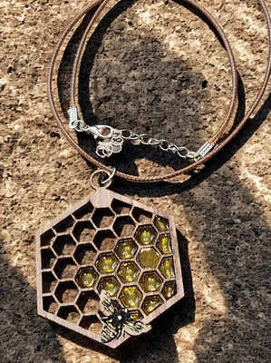 Honey Bee Nest With Faux Honey Walnut 18 Inch Necklace - Image 1 of 3