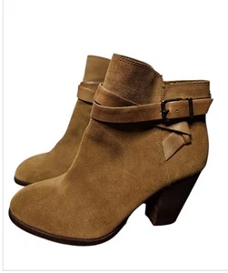Gianni Bini Size 10M Suede Leather Camel Color Booties Excellent Condition/A/ - Picture 1 of 5