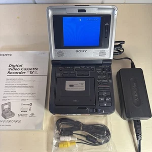Sony GV-D1000 MiniDV Video Walkman MiniDV Digital Video Cassette Recorder Japan - Picture 1 of 10