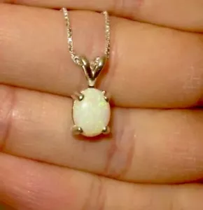 COLLANA CIONDOLO OPALE AUSTRALIANO 100% NATURALE ESTRATTA IN TERRA .81CT GEMMA E CATENA - Foto 1 di 7