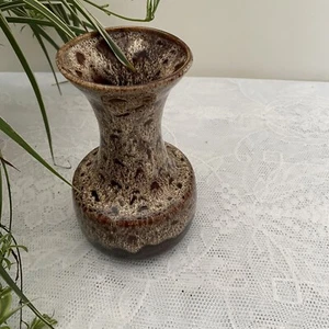 Vintage Fosters Brown Honeycomb Glaze Pottery Vase Made in Cornwall England - Picture 1 of 9