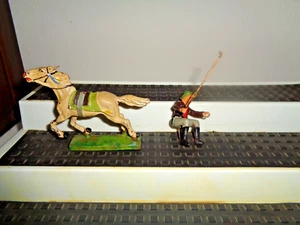 Lineol 7.5cm scale Western Horse Running & Elastolin 7.5cm Stagecoach Driver - Picture 1 of 3