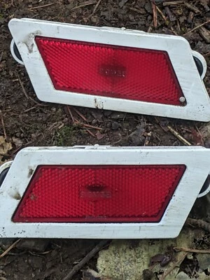79 - 85  OLDSMOBILE  TORONADO  ORIGINAL  pair  REAR  MARKER  LIGHTS - Image 1 of 2