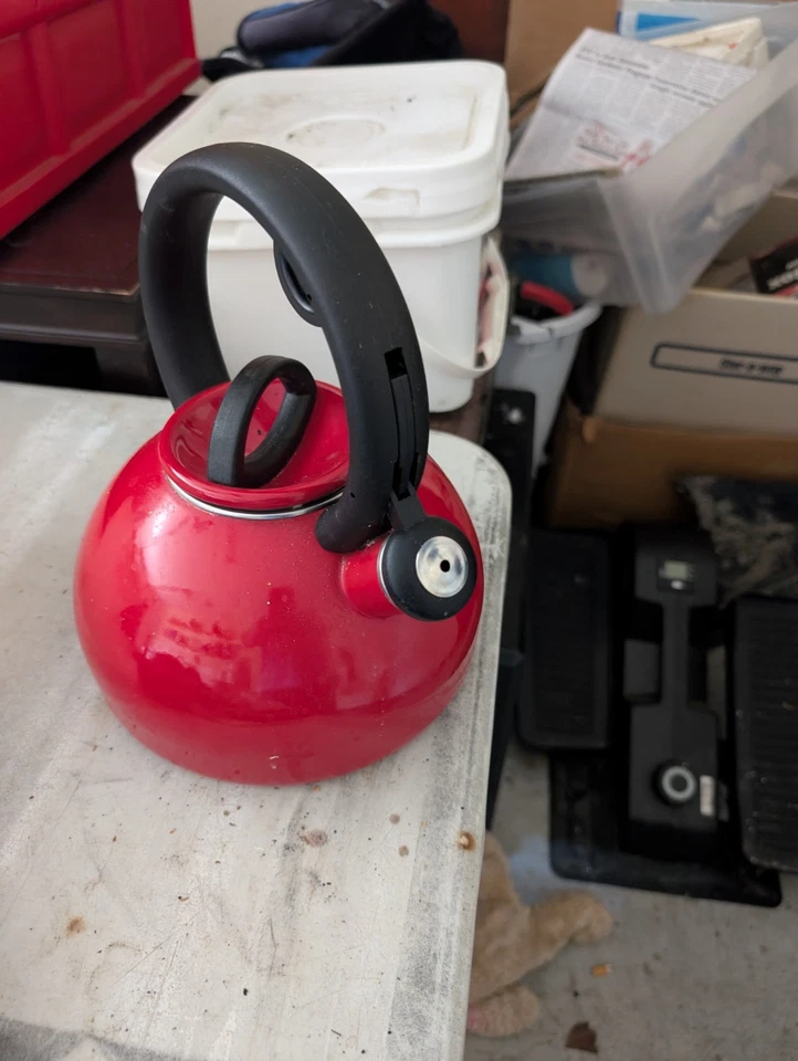 Raro COPCO de 2,5 cuartos de galón esmalte rojo en tetera de acero difícil de encontrar Foto 1 de 1