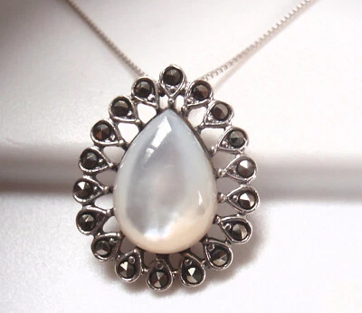 Mother of Pearl and Marcasite Pendant 925 Sterling Silver - Image 1 of 3