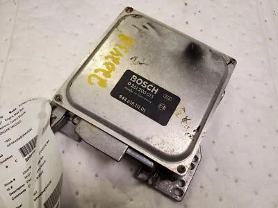 Módulo de control electrónico PORSCHE PORSCHE 944 Engine Brain Box; 83 84 Foto 1 de 2