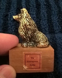 Courageous Collie Miniature 2" Dog Figurine Bronze Tone W/ Pedestal & Gold Label - Picture 1 of 12