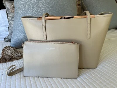 TED BAKER MUJER BOLSO DE MANO BOLSO DE HOMBRO GRANDE BEIGE ORO ROSA NUEVO SIN ETIQUETAS Foto 1 de 4