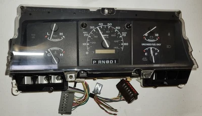 Cuadro de instrumentos Ford F-150 F-250 F-350 Bronco 1992-96 93 k F2TF-10C956-A Foto 1 de 4