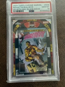 2024 Topps Chrome Marvel Roulette Bullseye Daredevil Black Wave /10 PSA 10 - Foto 1 di 3