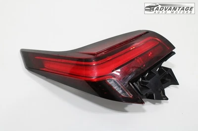 Cadillac CT4 2020-2021 LUZ TRASERA DERECHA LUZ TRASERA LÁMPARA LED OEM Foto 1 de 4