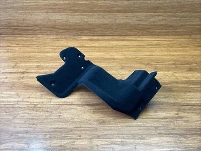 Alfombra maletero medio lado izquierdo Ferrari Portofino F164 2017-2023 88590400 OEM Foto 1 de 4