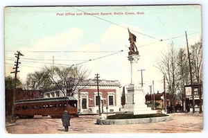 Battle Creek Michigan Post Office Monument Square Trolleys Postcard D288 - Picture 1 of 2