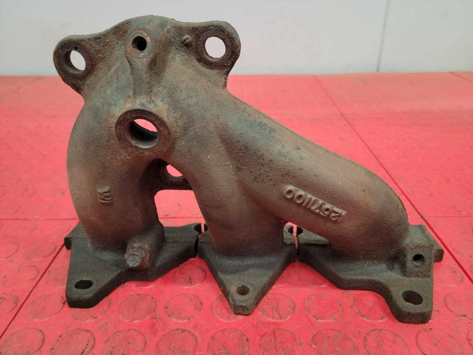 Оригинальный выпускной коллектор GM 3,6 л левая или правая сторона Acadia Vue Malibu 12571100 - Изображение 1 из 4