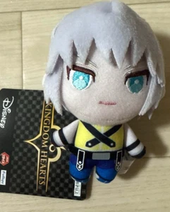 Kingdom Hearts Riku Mascotte Peluche Bambola Peluche FuRyu 14cm Square Enix Nuovo - Foto 1 di 1