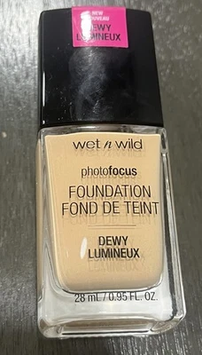 Wet N Wild, PhotoFocus, Foundation, Dewy Lumineux Bronze Beige 0.95 fl oz *NEW* - Image 1 of 2
