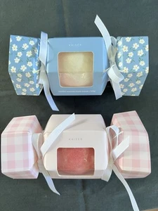 Kaiser Bath Bon Bon Bombs Daisy & Gingham Vanilla & Strawberry 2 for 1 - Picture 1 of 3
