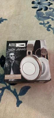 Fones de ouvido Bluetooth Altec Lansing Nick Jonas - Imagem 1 de 4