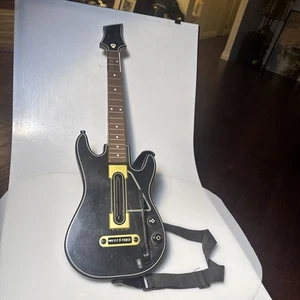 Guitar Hero Live Wireless Guitar 0000654 PS3 PS4 Xbox 360 - Picture 1 of 8