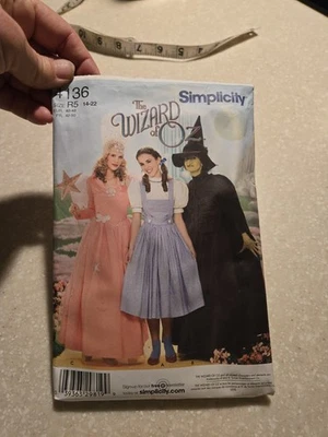 Simplicity Sewing Patterns 4136 Wizard Of Oz Costumes Woman's Sz 14-22 R5 UNCUT - Image 1 of 4