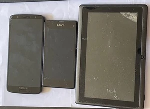 Sony Xperia Z1 Compact, Motorola Moto G6 and Old Android Tablet. - Picture 1 of 2