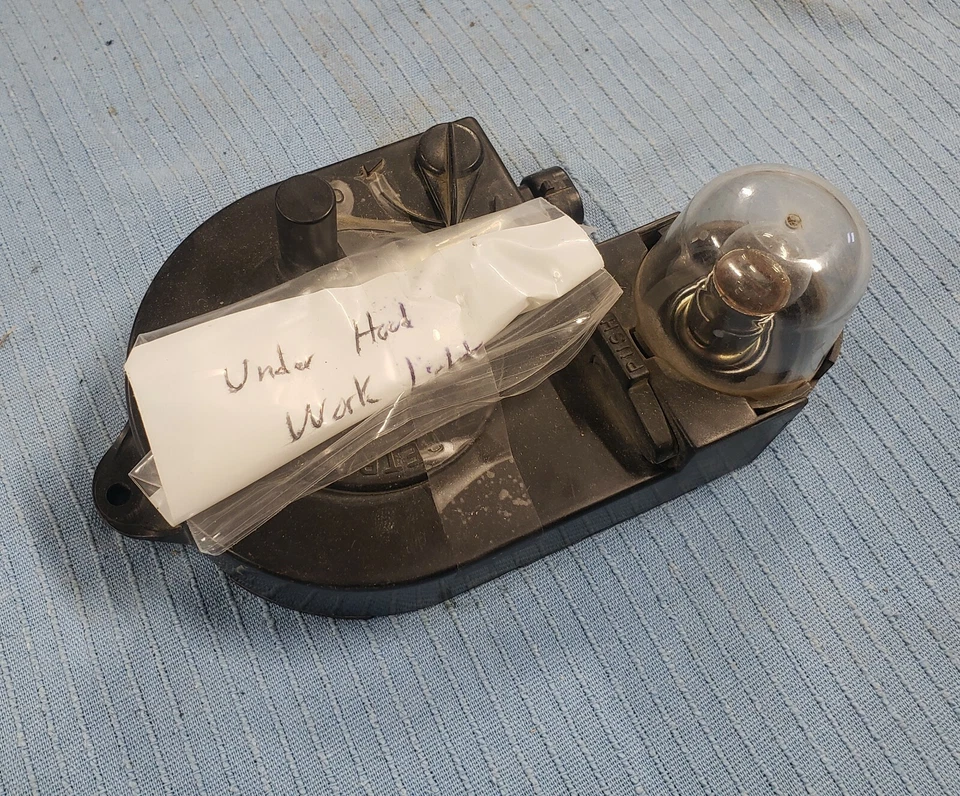 1989-91 Chevrolet K5 Blazer Underhood luz de trabalho extensível - Imagem 1 de 2