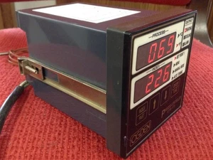 OGDEN - Model #ETR-175 - Temperature Controller - Picture 1 of 5