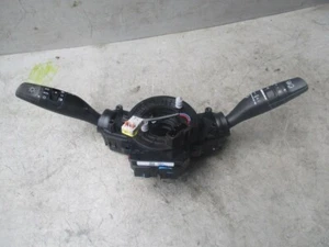 KIA STONIC 2018 LIMPIAPARABRISAS STALK SWITCH 93404-H8960 - Imagen 1 de 7