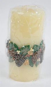 PIER 1 CREAM CHRISTMAS HOLIDAY CANDLE PILLAR PINE CONES HOLLY BERRIES NEW - Picture 1 of 1
