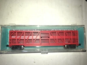 Atlas N Scale Great Northern #153004 50’ Dispatch Stock Car. - Picture 1 of 5