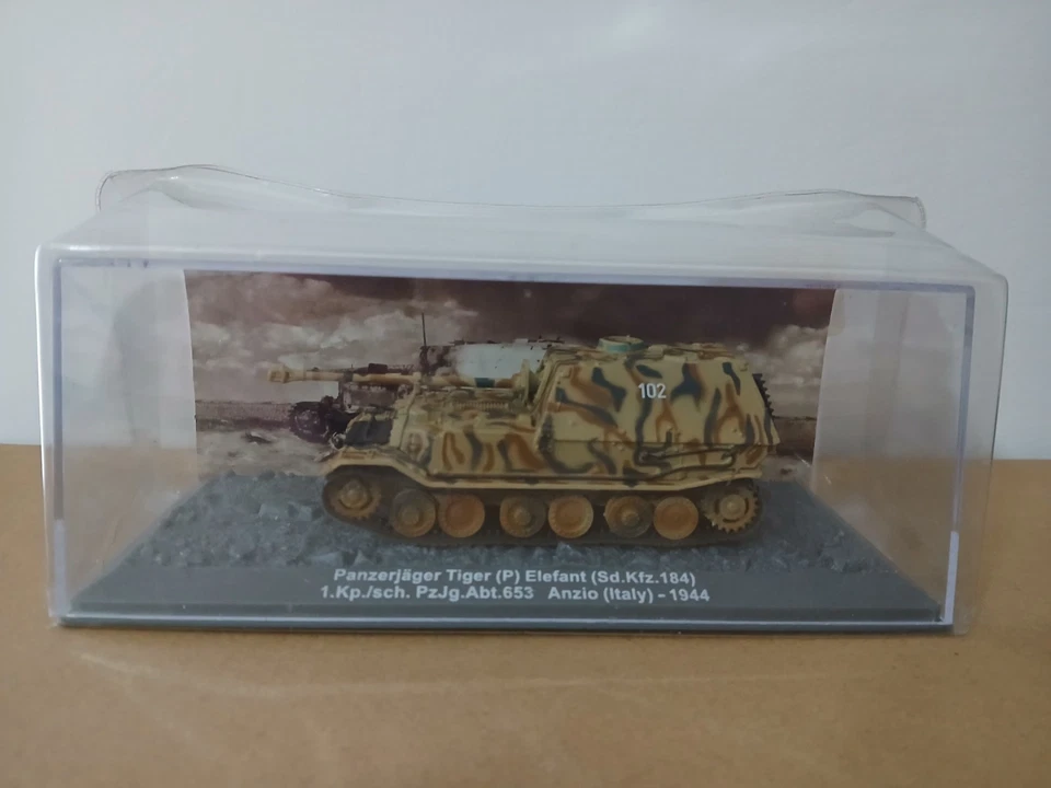 MODELLINO CARRO ARMATO PANZERJAGER TIGER (P) ELEFANT ITALY 1944 - Immagine 1 di 4