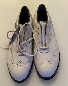 Adidas Golf Shoes Men's White Golf Shoes No Spikes UK 9 - Picture 1 of 5