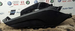 Mittelkonsole - schwarz - 8J2863242 - Audi TT MK2 2.0TFSI 2006 - Bild 1 von 4