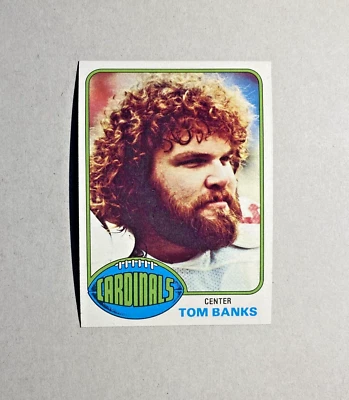1976 Topps #498 Tom Banks Vintage Rookie Football Card Higher Grade Near Mint+ - Image 1 of 2
