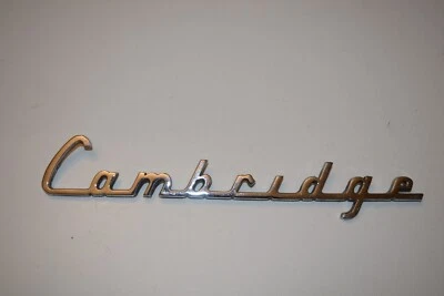 EMBLEMA DE CARROCERÍA DE ESCRITURA AUSTIN CAMBRIDGE OEM  Foto 1 de 4