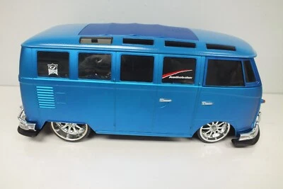 Maisto Volkswagen Lowrider Van Samba 1:10 RC Radio Control VW Bus Audiobahn - Image 1 of 4