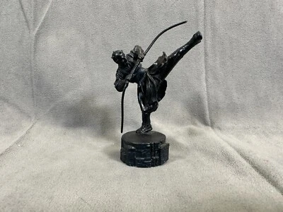 Star Wars Saga Edition Chess Replacement Part Piece Darth Maul Rook - Image 1 of 2