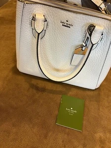 Kate Spade - Picture 1 of 8
