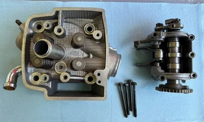 Honda Crf450r 04 2004 Nice Cylinder Head W Camshaft Carrier  Valves Crf450 Foto 1 de 4