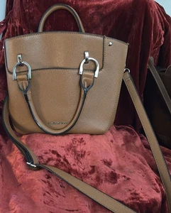 London Fog Purse - Picture 1 of 3