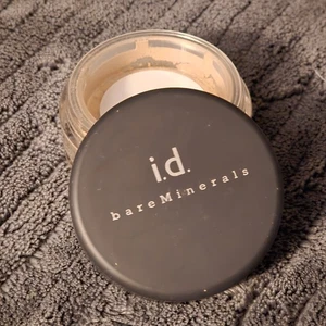 BareMinerals i.d. Foundation Medium LSF 15 Sonnencreme 0,06 oz/2 g neu versiegelt - Bild 1 von 3