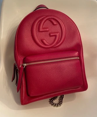 Mochila discoteca Gucci Soho de cuero rojo Foto 1 de 4