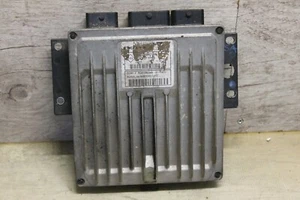 Renault Clio engine control unit engine control unit 8200399038 R0410B034A - Picture 1 of 4