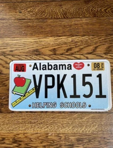Placa de licencia de Alabama Helping Schools. Etiqueta # VPK 151 2008 📏 🍎 - Imagen 1 de 3
