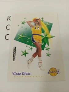 1992 Skybox Basketball Card #498 Vlade Divac Los Angeles Lakers - Picture 1 of 2