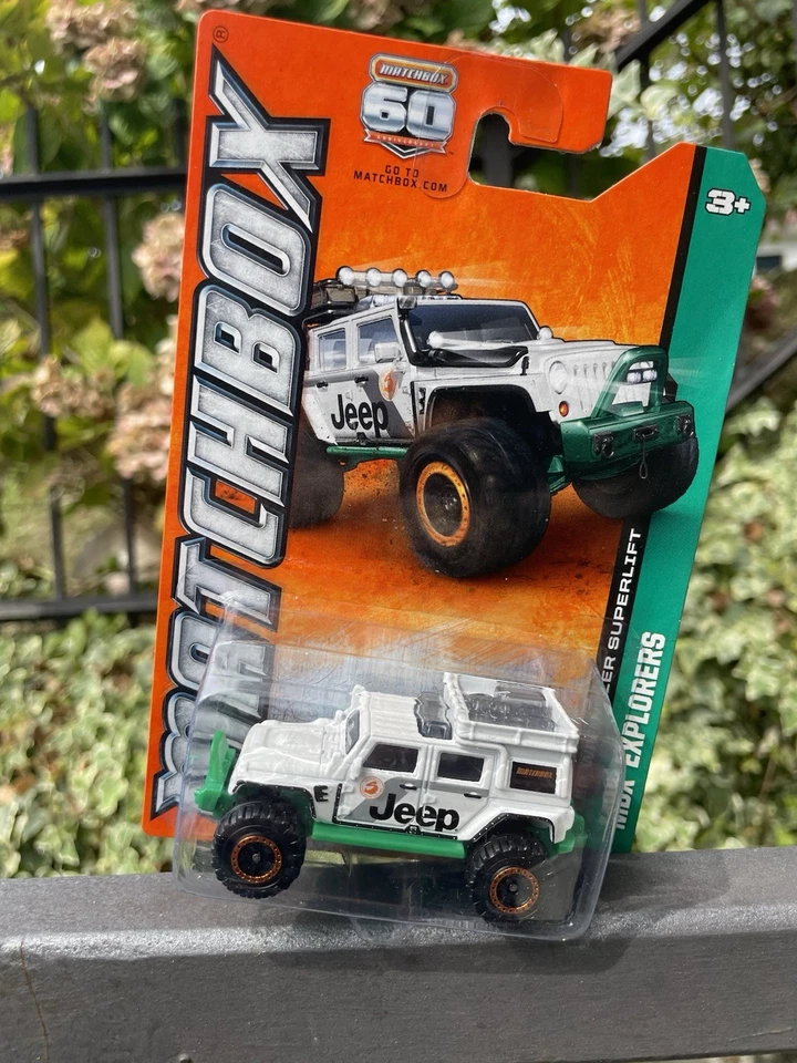1:64 MATCHBOX JEEP WRANGLER SUPERLIFT MBX EXPLORERS - Immagine 1 di 4