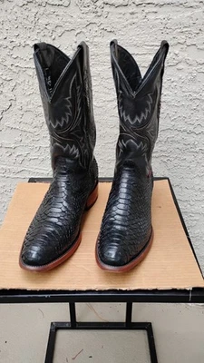 Texas Country python snake skin western boots - BLACK men 10 US - Image 1 of 4